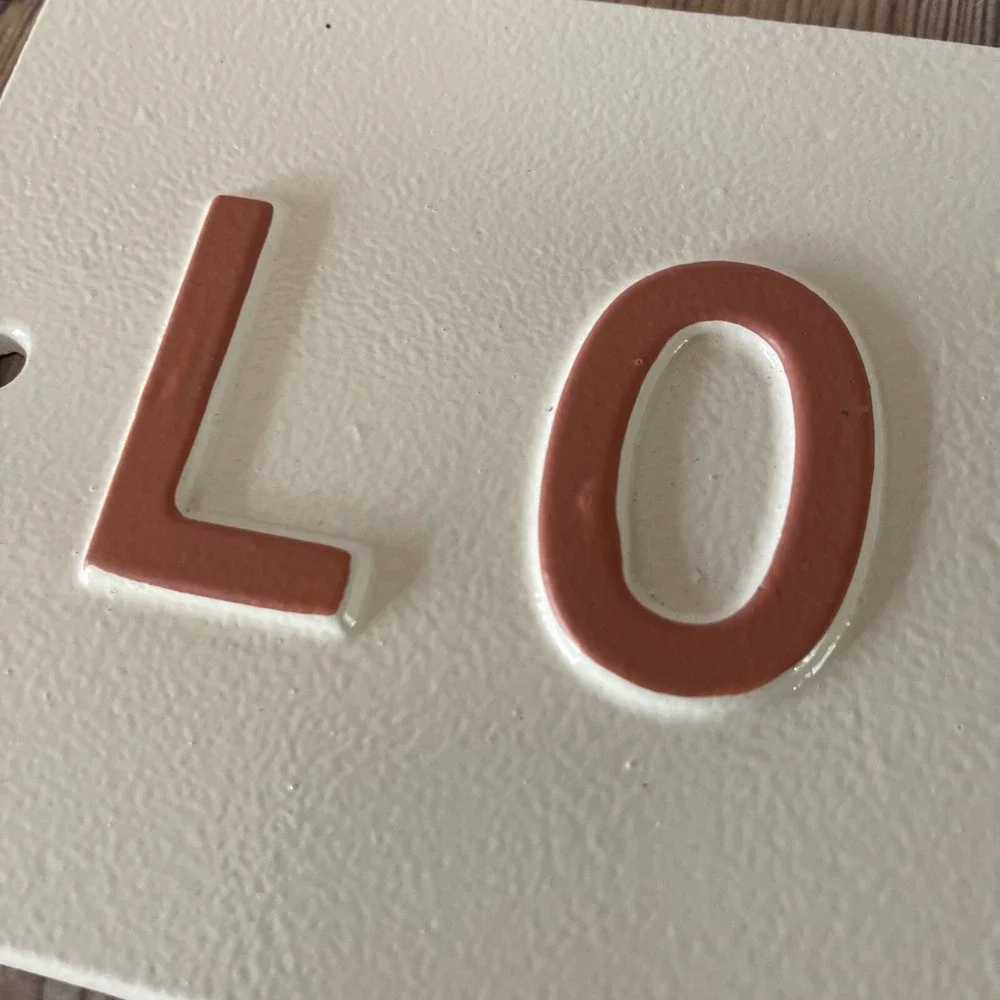 Hearth & Hand Magnolia LOVE Wall Decor Art Plate Sign Home Décor‎ White Pink